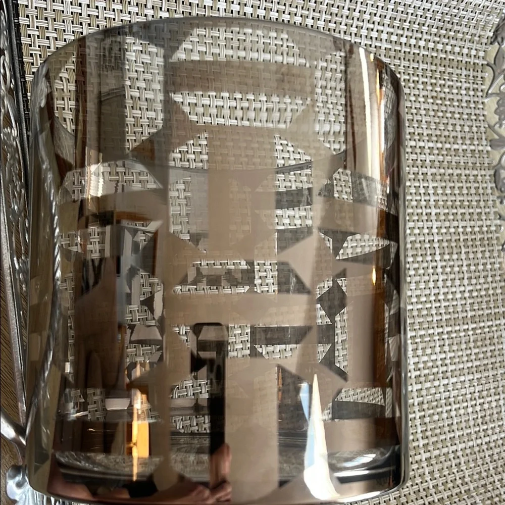 Zodax Elegant Smoky Glass Hurricane Vase/Candle Holder - Picture 6 of 6